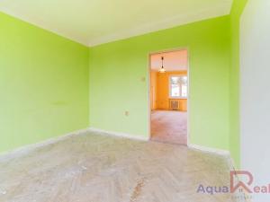 Prodej podílu bytu 2+1, Bukovany, 54 m2