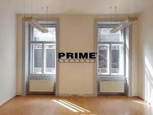 Pronájem kanceláře, Praha - Smíchov, Štefánikova, 70 m2