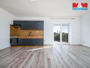 Prodej bytu 1+kk, Rožďalovice, Náměstí, 32 m2