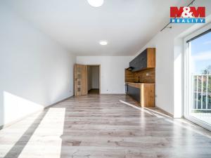 Prodej bytu 1+kk, Rožďalovice, Náměstí, 32 m2