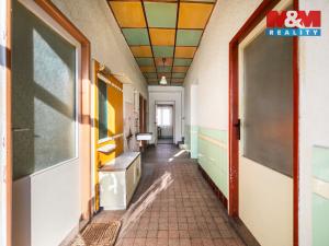 Prodej rodinného domu, Běštín, 285 m2