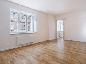 Prodej bytu 3+kk, Praha, Na Farkáně III, 80 m2