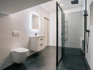 Prodej bytu 3+kk, Praha, Na Farkáně III, 80 m2