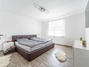 Prodej rodinného domu, Kaplice, Polní, 240 m2