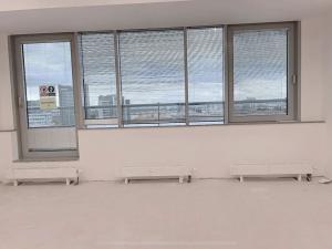 Pronájem kanceláře, Praha - Michle, Vyskočilova, 406 m2