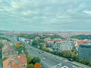 Pronájem kanceláře, Praha - Michle, Vyskočilova, 406 m2