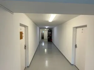 Pronájem kanceláře, Praha - Horní Počernice, Bystrá, 23 m2