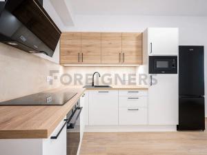 Pronájem bytu 2+kk, Pardubice, Rokycanova, 70 m2