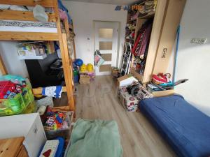 Prodej bytu 3+1, Nespeky, Benešovská, 77 m2