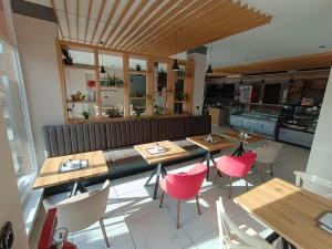 Pronájem restaurace, Stod, 235 m2