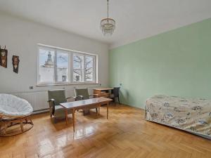 Prodej vícegeneračního domu, Hronov, 200 m2