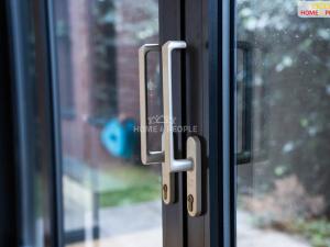 Prodej bytu 2+kk, Praha - Podolí, Jeremenkova, 62 m2