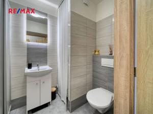 Prodej bytu 2+1, Lošany, 51 m2