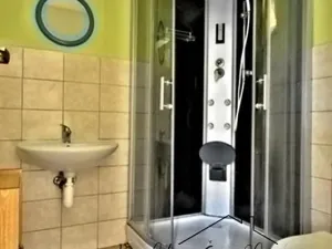 Prodej apartmánu, Hranice, 297 m2