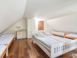 Prodej chaty, Sobotín, 210 m2