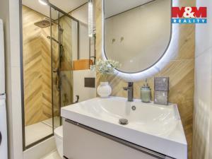 Prodej bytu 3+1, Plzeň - Skvrňany, Vojanova, 72 m2