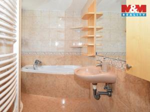 Prodej výrobních prostor, Spálov, 1200 m2