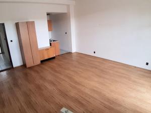 Pronájem bytu 2+kk, Bílina - Teplické Předměstí, Sídliště Za Chlumem, 30 m2