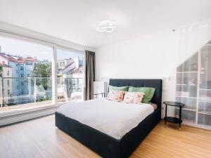 Prodej bytu 2+kk, Praha, Bořivojova, 101 m2