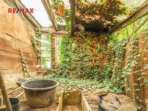 Prodej zahrady, Praha, 489 m2