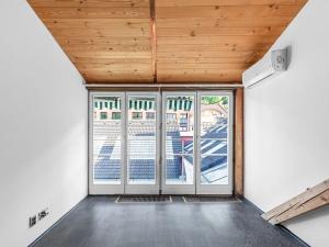 Pronájem bytu 3+1, Praha - Smíchov, Radlická, 134 m2