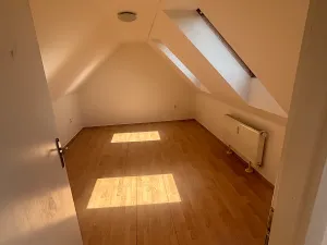 Pronájem bytu 3+kk, Náměšť nad Oslavou, Masarykovo nám., 92 m2