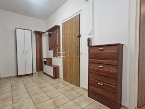 Pronájem bytu 3+kk, Praha - Řepy, Šimonova, 66 m2