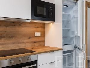 Pronájem bytu 1+kk, Praha - Košíře, Fabiánové, 30 m2