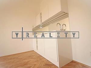 Pronájem bytu 1+kk, Praha - Vinohrady, V Horní Stromce, 24 m2