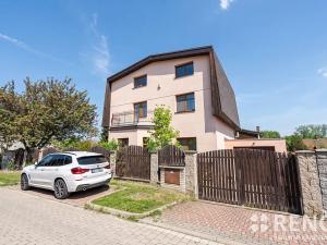 Pronájem bytu 2+1, Praha - Dolní Počernice, Jana Bílka, 77 m2