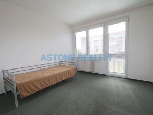 Pronájem bytu 3+1, Praha - Radotín, Kraslická, 84 m2