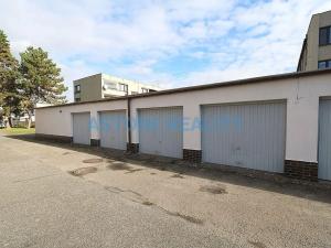 Pronájem bytu 3+1, Praha - Radotín, Kraslická, 84 m2