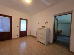 Prodej rodinného domu, Veřovice, 288 m2