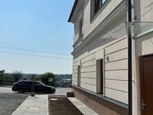 Pronájem bytu 2+kk, Praha - Prosek, Prosecká, 99 m2