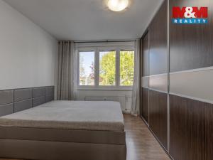 Prodej bytu 3+1, Klatovy - Klatovy III, Pod Hůrkou, 66 m2