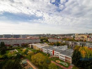 Pronájem bytu 1+kk, Praha - Černý Most, Doležalova, 34 m2