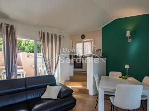 Prodej domu, Costa Paradiso, Sardinie, Itálie, 392 m2