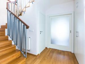 Pronájem vily, Statenice, 180 m2