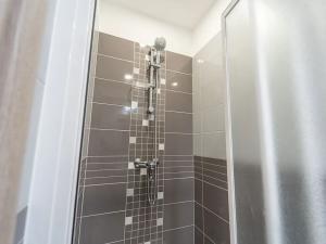 Pronájem bytu 2+kk, Praha - Libeň, Pod Labuťkou, 52 m2