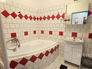 Prodej ubytování, Písek, V Koutě, 786 m2