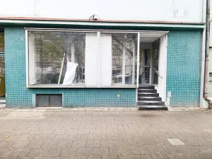 Pronájem obchodního prostoru, Hradec Králové, třída Karla IV., 87 m2