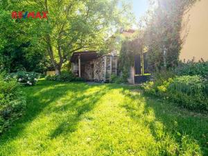 Prodej rodinného domu, Včelákov, 358 m2