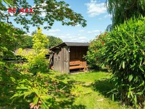 Prodej rodinného domu, Včelákov, 358 m2