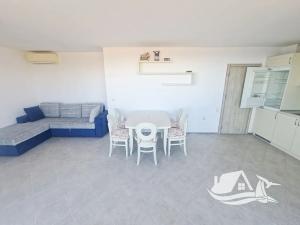 Prodej bytu 2+kk, Bjala, Bulharsko, 73 m2