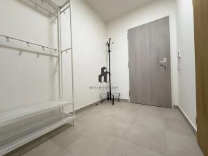 Pronájem bytu 1+kk, Praha - Háje, Výstavní, 32 m2