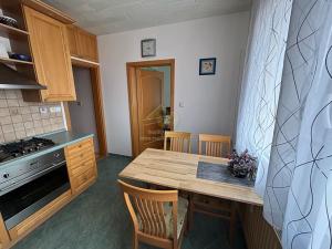 Prodej bytu 4+1, Plzeň, Břeclavská, 90 m2