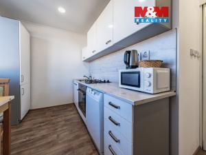 Prodej bytu 3+1, Kadaň, 1. máje, 61 m2