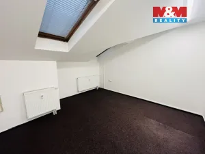 Pronájem kanceláře, Český Těšín, Dvořákova, 14 m2