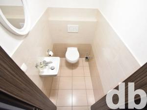 Pronájem bytu 3+kk, Karlovy Vary, Kosmonautů, 110 m2