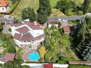 Prodej rodinného domu, Unhošť, V Topolech, 410 m2